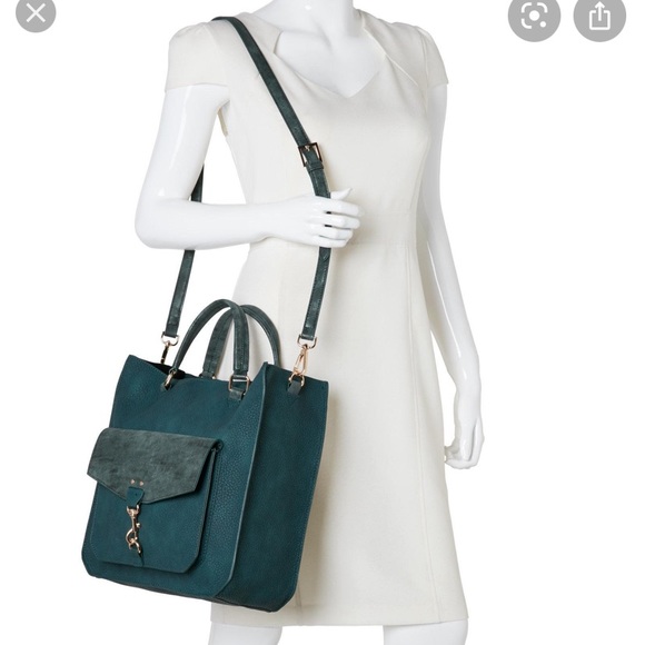 Steve Madden Handbags - Steve Madden Teal Tote